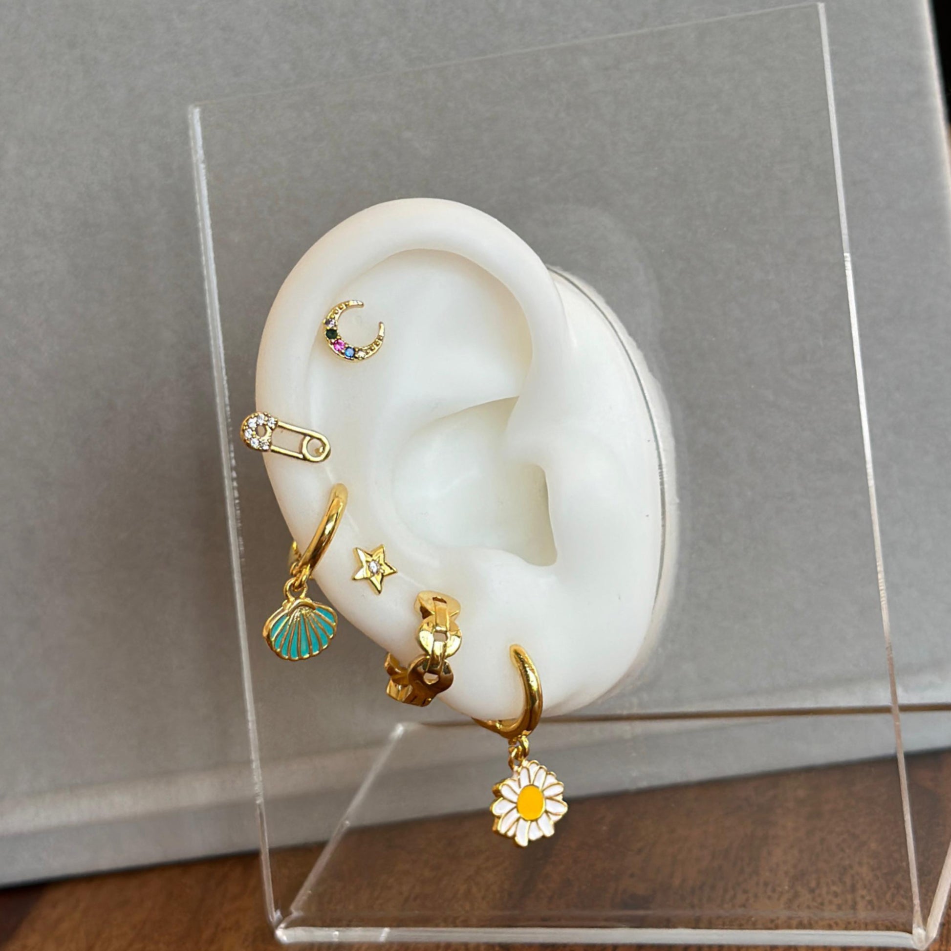 Single Earring Flower Set - Kalopsia Accessories