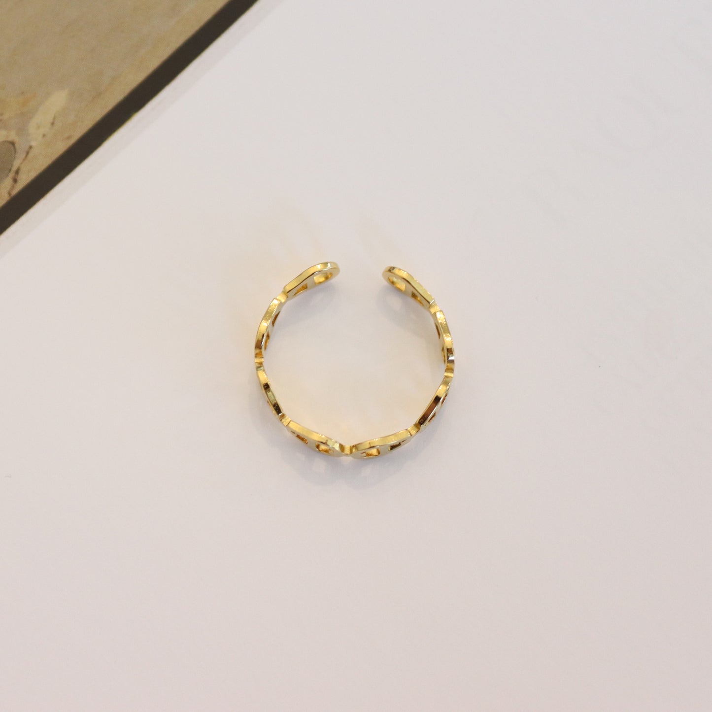 AIG Design Ring - Kalopsia Accessories